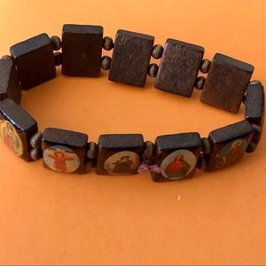 Beaded, Wood, stretch bracelet w/Christian images